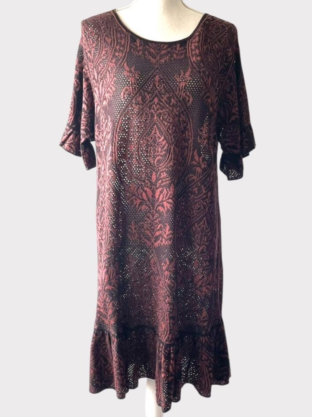 Peruvian Connection Ruffle Mesh Dress Brocade Half Sleeve Midi Burgundy Knit M